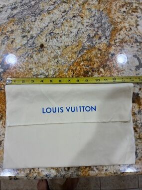 Large dust bag LV